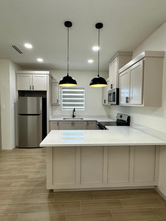 Photo - 2100 E San Andrea St