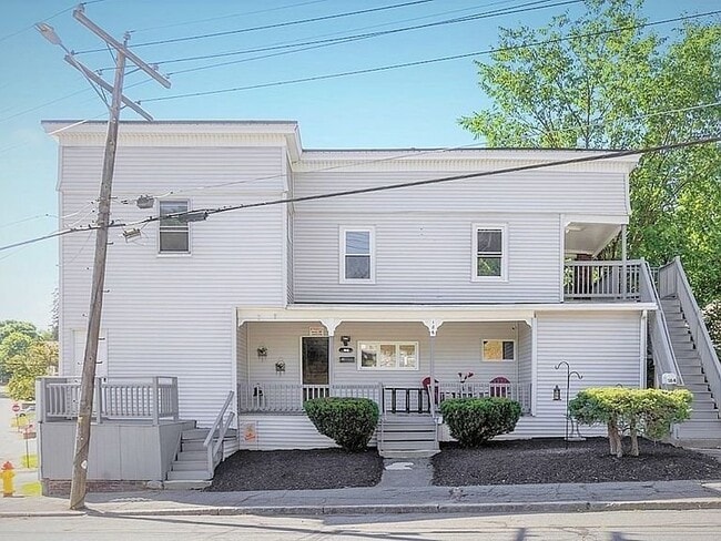 Photo - 184 Laurel St Unit 2