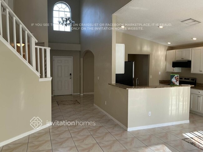 427 Symphony Pl