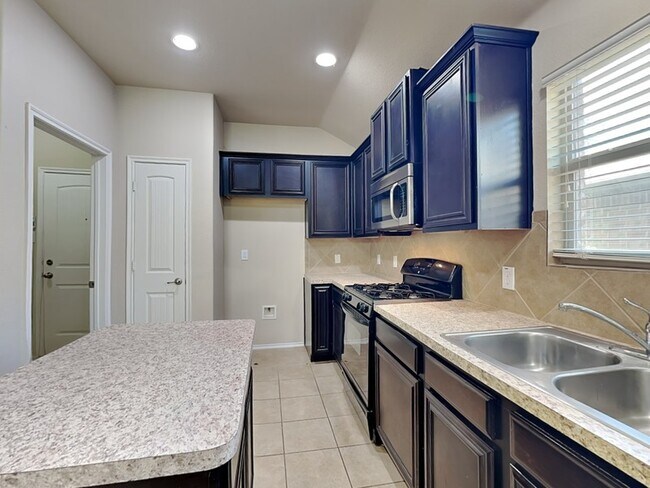 Photo - 1114 Bexar Ave