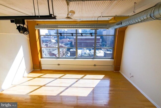 Photo - 2200 Arch St Unit 805