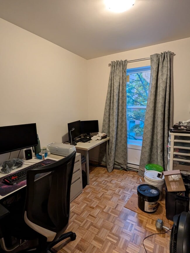 bedroom2 - 4733 Av Palm