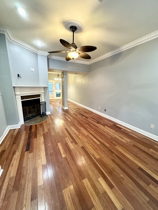 Photo - 7195 Clyve Rd