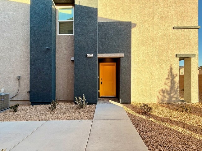 Photo - New Townhome for Rent in the Highly Desirable Southwest Area!