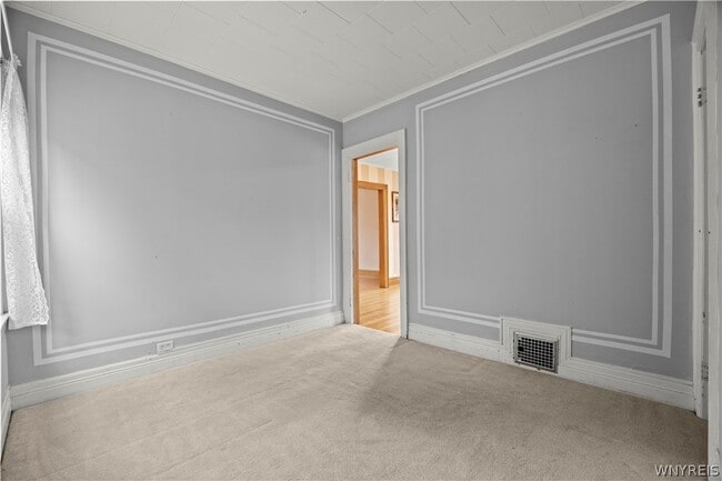 Photo - 411 Breckenridge St