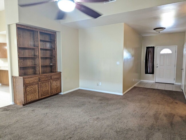 Photo - Comfortable Home in East Bakersfield