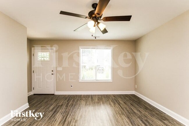 Photo - 96 Peachtree Ave NW