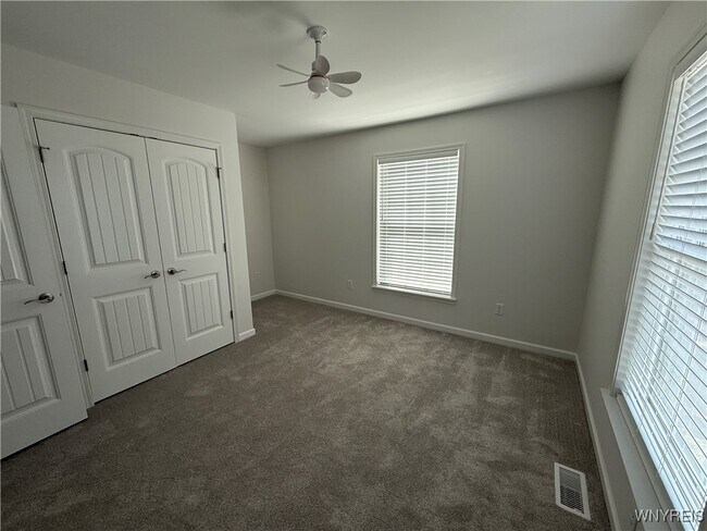 Photo - 8550 Nottingham Terrace