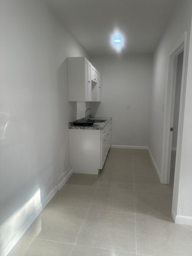 Photo - 14321 SW 75th Ct Unit Residential standalone house - studio