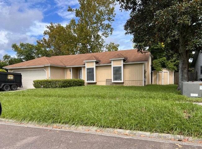 Photo - 8439 Everest Dr