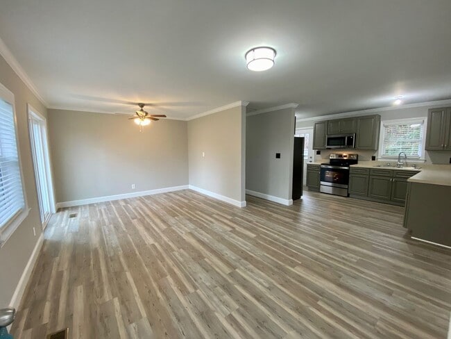 Photo - West AVL - Remodeled and Ready!