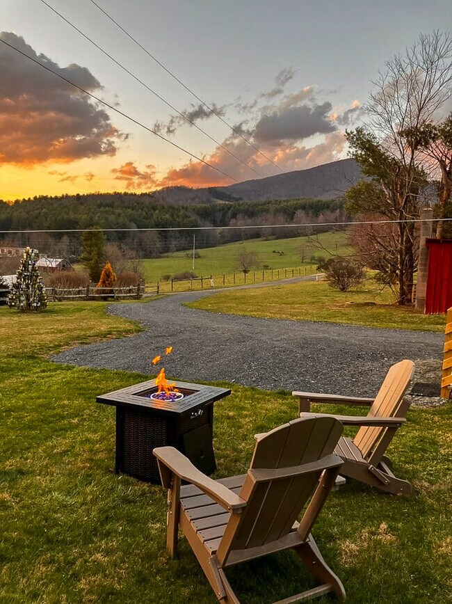 Photo - 218 Bob McNeill Rd