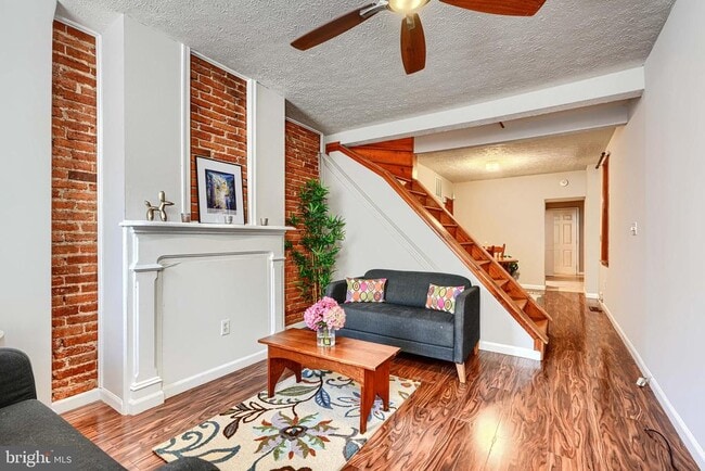 Building Photo - 1230 Wall St