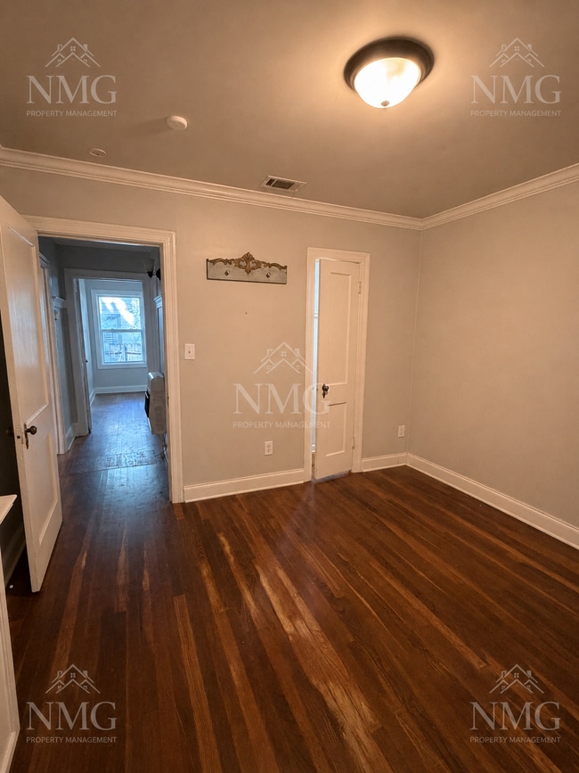 310 Hartfield St