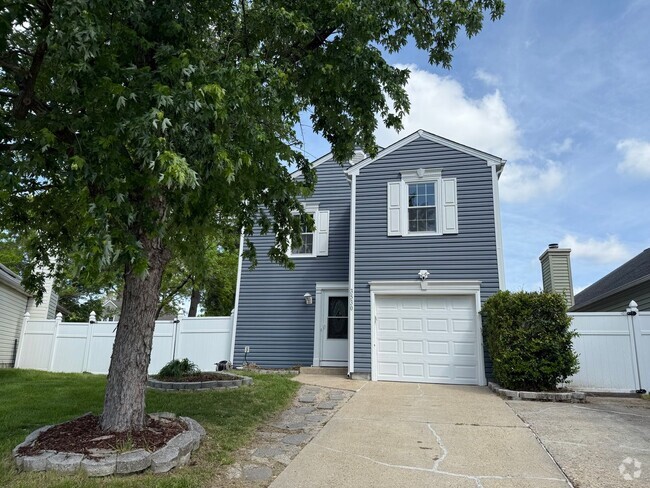 Building Photo - CHIMNEY HILL Rental