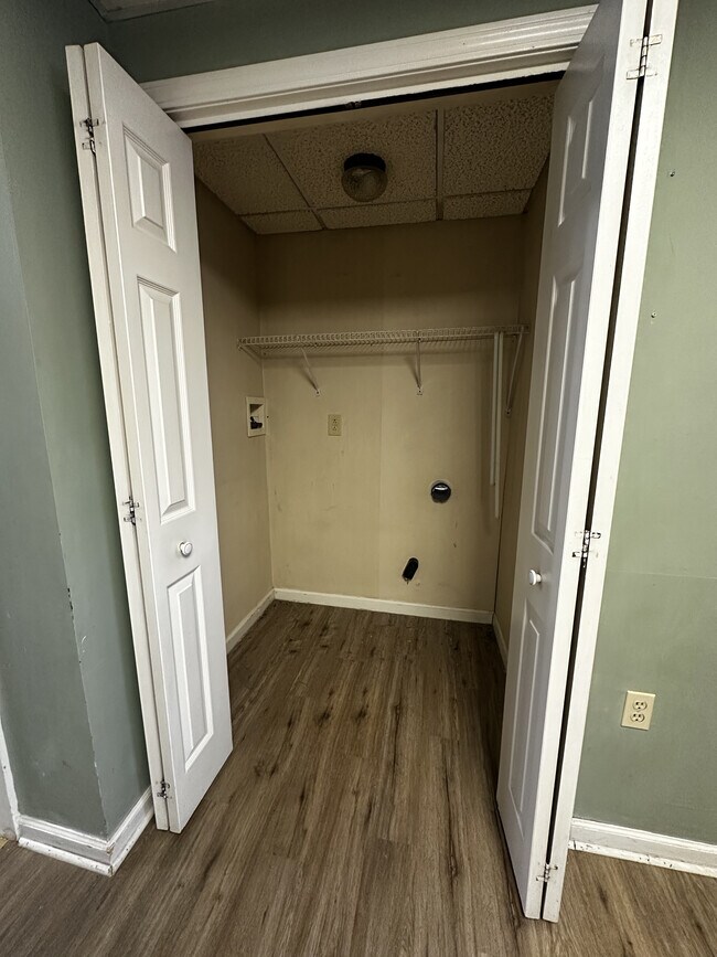 Photo - 1533 Ross Ave Unit 1533 Ross Ave