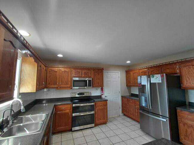 19594 Lilly Ln
