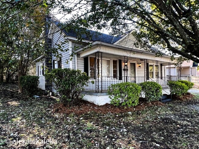 Photo - 715 Fisher Ferry St