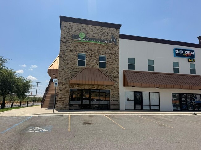 Building Photo - 8218 Casa Verde Rd Unit 9