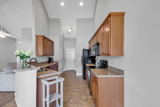 Photo - 4749 Farm Lake Dr