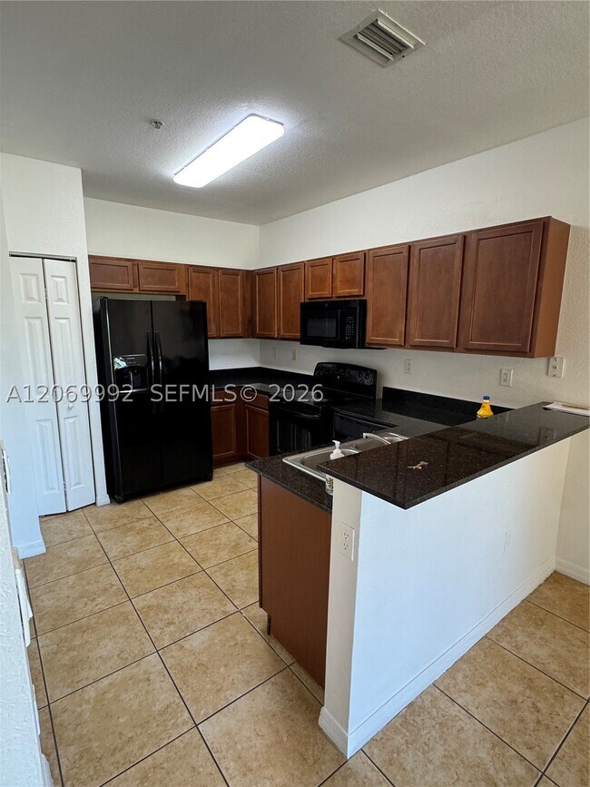 Photo - 10870 NW 88th Terrace Unit 208