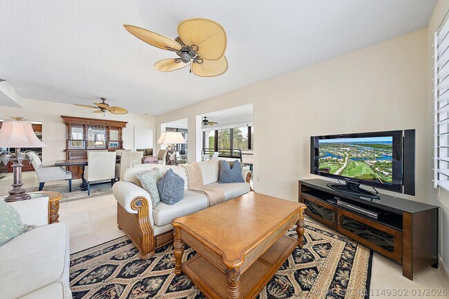 Photo - 926 Oak Harbour Dr