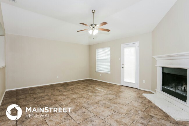 Photo - 1723 Katrina Ln