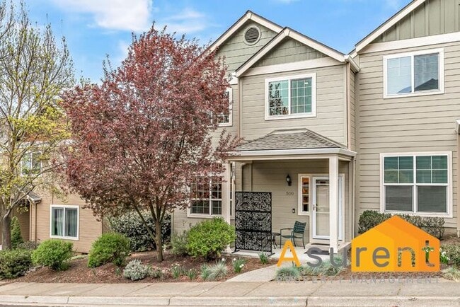 Building Photo - 3 Bed, 2.5 Bath Home