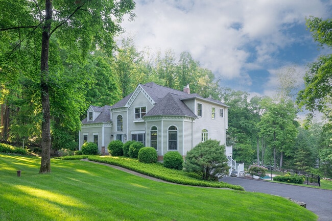 Photo - 64 Riverford Rd