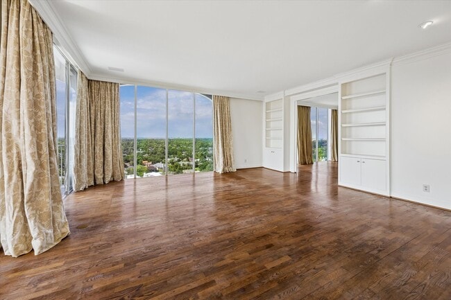 Photo - 3711 San Felipe St Unit 14A