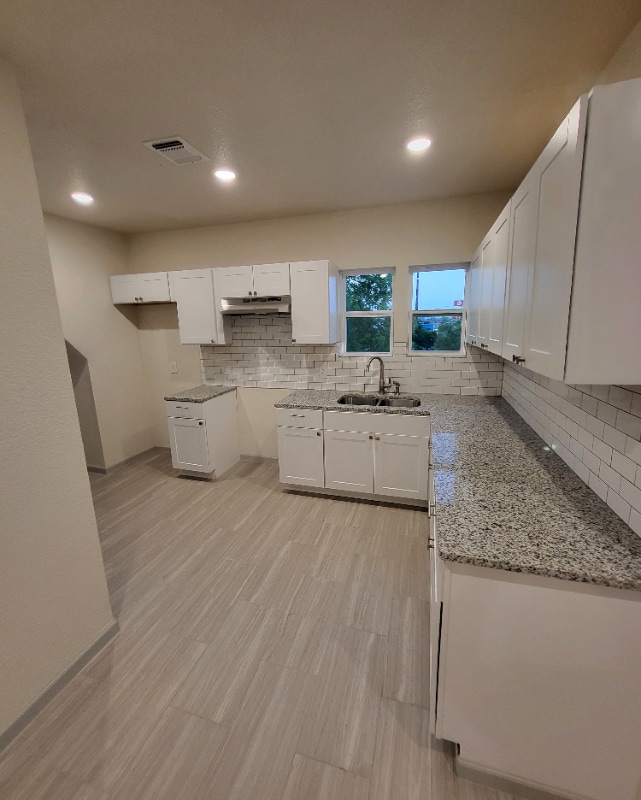 Photo - 647 Hammond Ave Unit 201