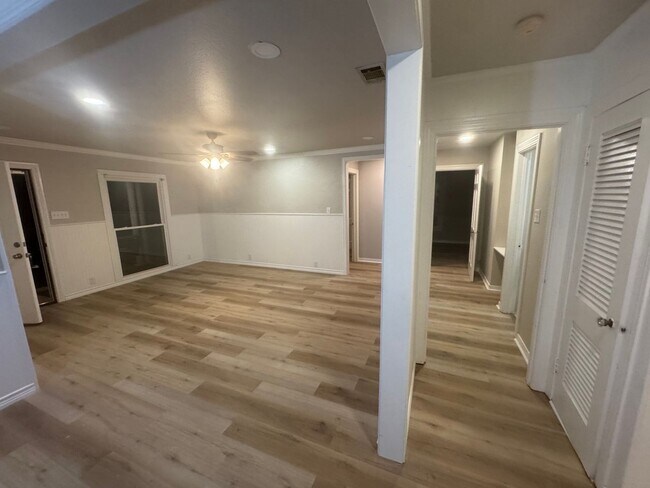 Photo - Charming 3-Bedroom Home in Sherman Available NOW!
