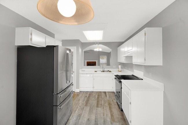 Photo - 1967 Esplanade St