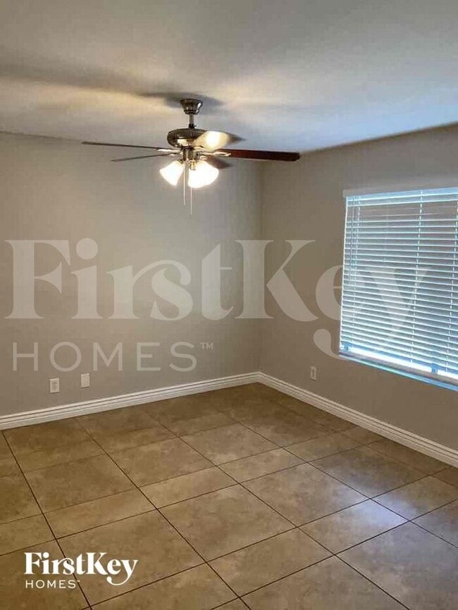 Photo - 4359 E Lynne Ln