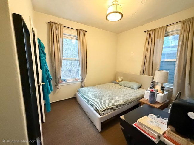 Photo - 101 1/2 Calumet St Unit 2