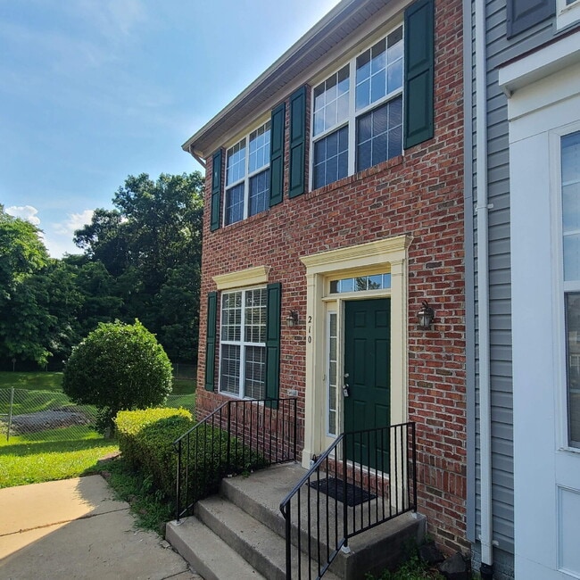 Photo - 3 BR, 3.5 BA Townhouse Near Quantico