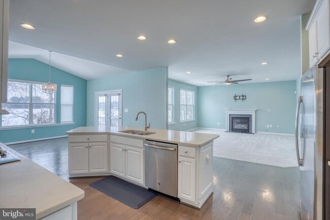 Photo - 101 Beaufort Ct