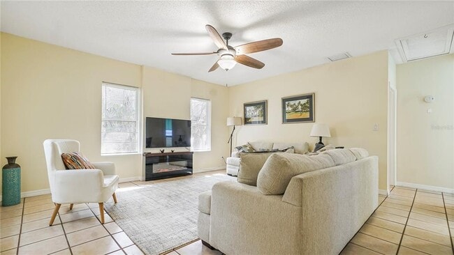 Photo - 2506 Formosa Ave