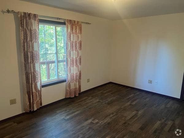 Building Photo - 18834 Rock Creek Rd Rental