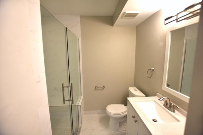 Photo - Royal Oak Place