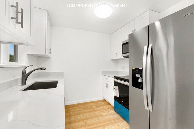 Photo - 4806 S 179th St