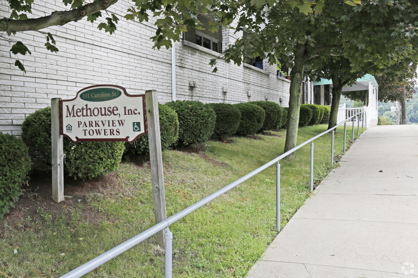 Photo - Parkview Towers