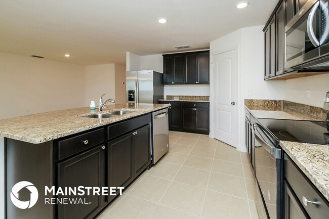 Photo - 35648 Rose Moss Ave