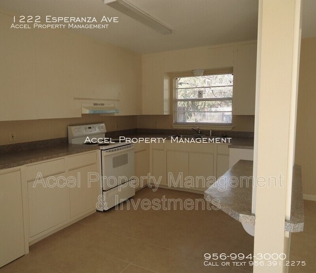 Photo - 1222 W Esperanza Ave