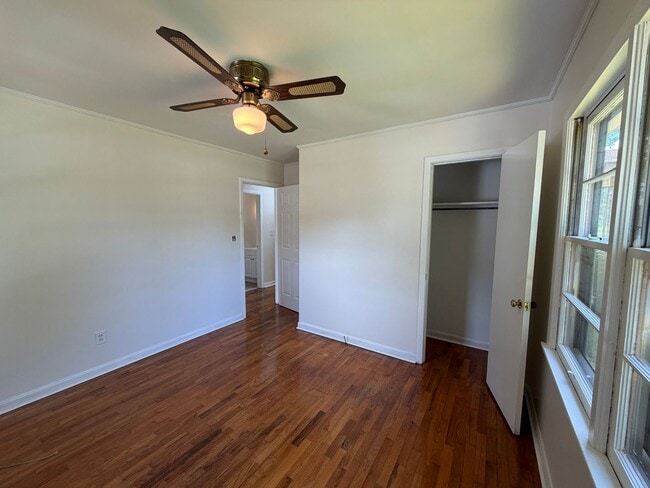 Photo - 808 W 32nd St