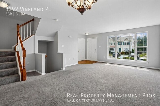 Photo - 3392 Vineland Pl