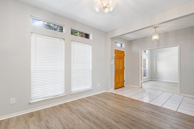 Photo - 2809 Ventanna Dr