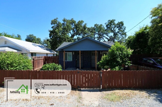 Photo - 4680 Meade St