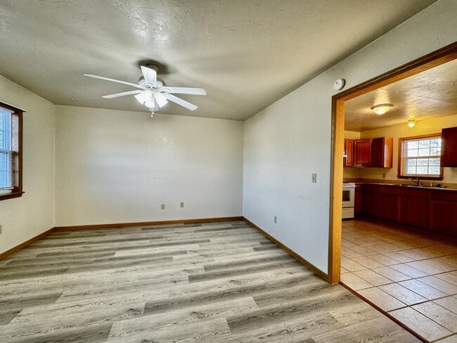 Photo - 2117 Cedarwood Ct