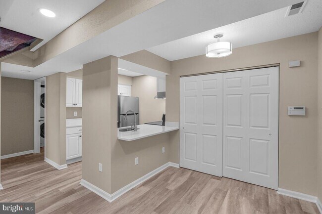 Photo - 1625 Carriage House Terrace Unidad C